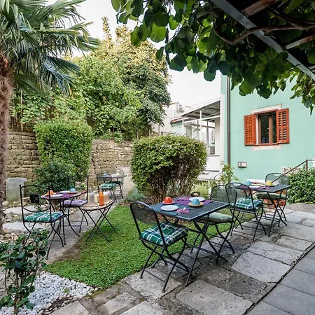 Miracolo Di Mare With Terrace And Jacuzzi